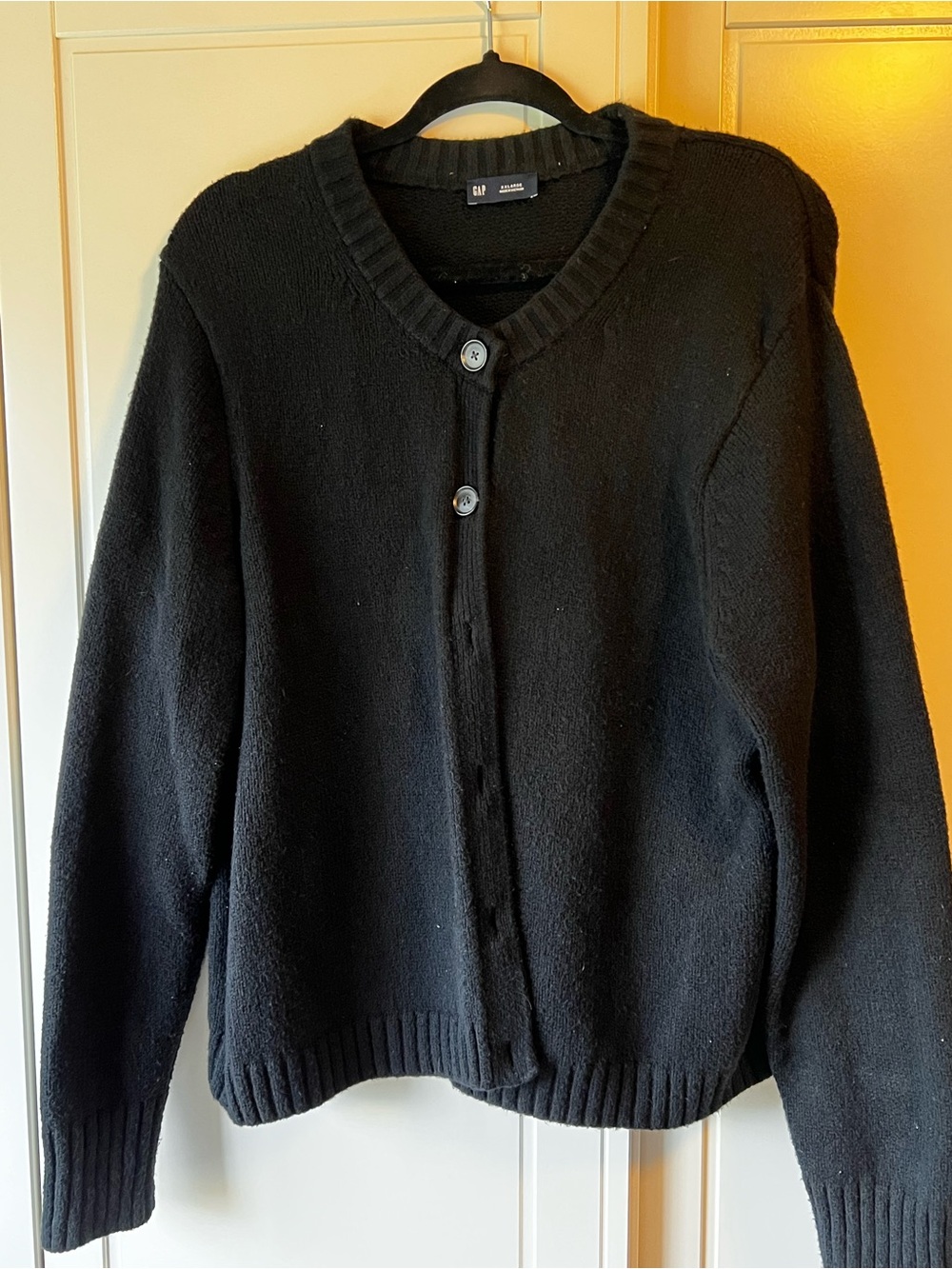 GAP Black Button-Front Knit Cardigan